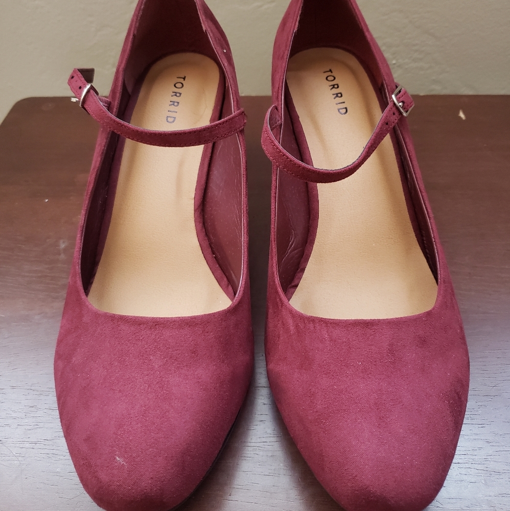 Burgundy Mary Jane heels